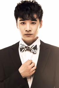王浩男