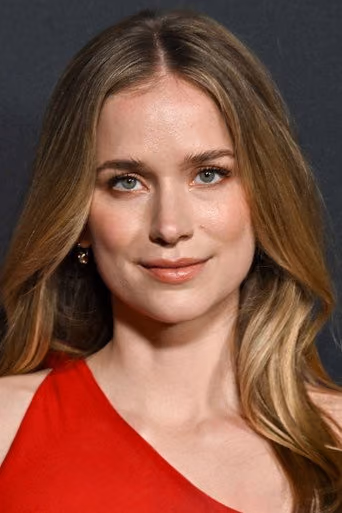 Elizabeth Lail