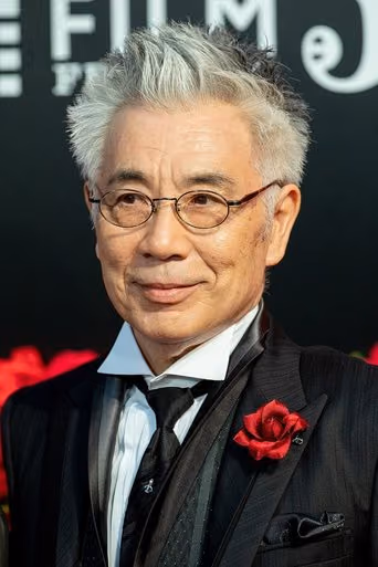 イッセー尾形