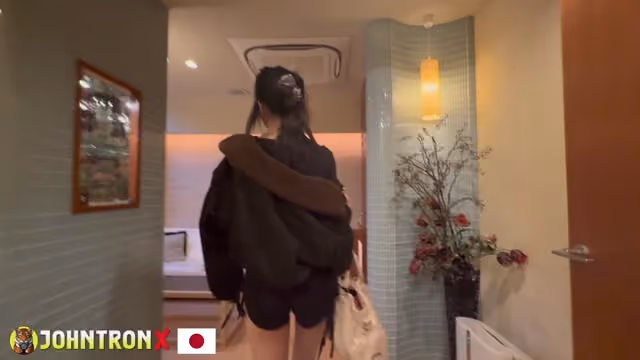 จอห์นทรอนซ์ในญี่ปุ่น ซารา บี ตอนที่ 3